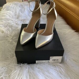 Rachel Zoe Haidyn  metallic ankle strap pumps